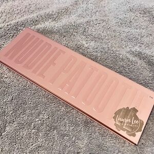 Laura Lee Los Angeles Nudie Patootie Eyeshadow Palette
